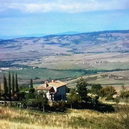 Poggio Bicchieri Vakantieboerderij *